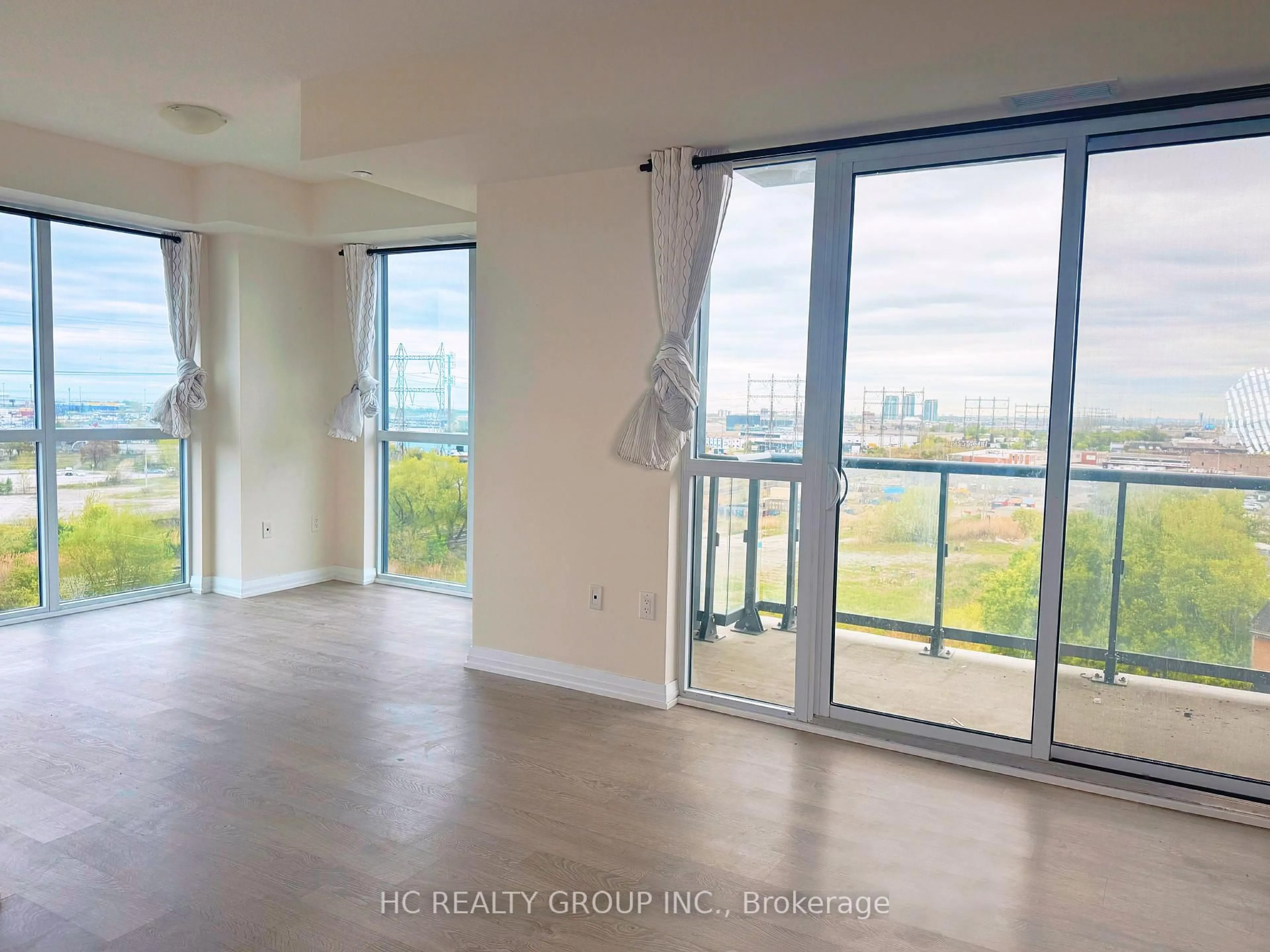 A pic of a room for 50 Thomas Riley Rd #504, Toronto Ontario M9B 0C5