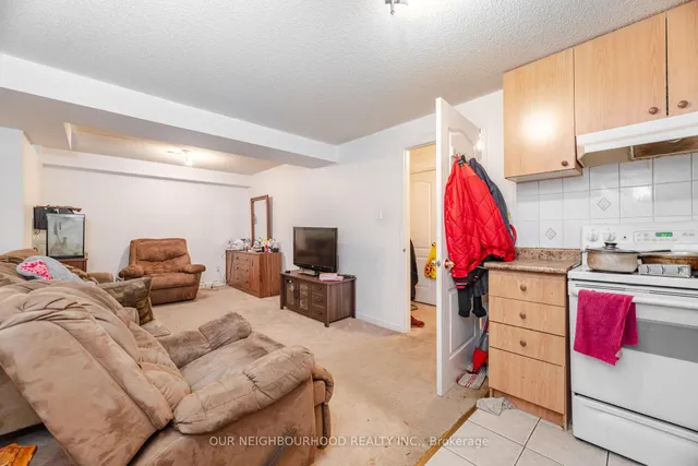 Additional property image - 71 Giraffe Ave