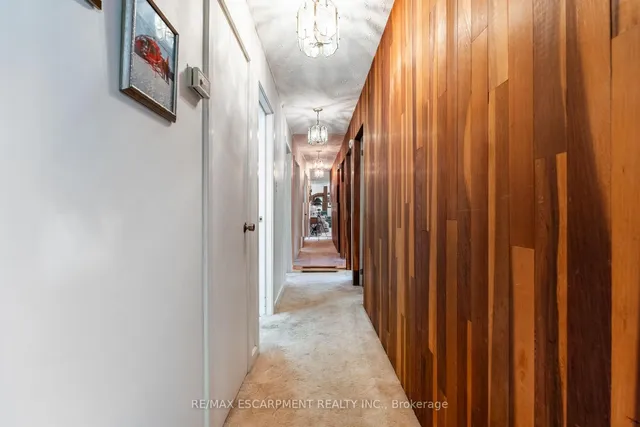 Additional property image - 1215 Derry Rd