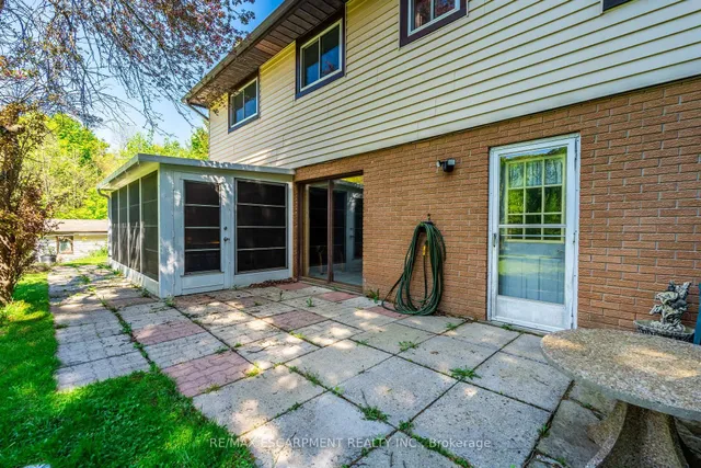 Additional property image - 1215 Derry Rd