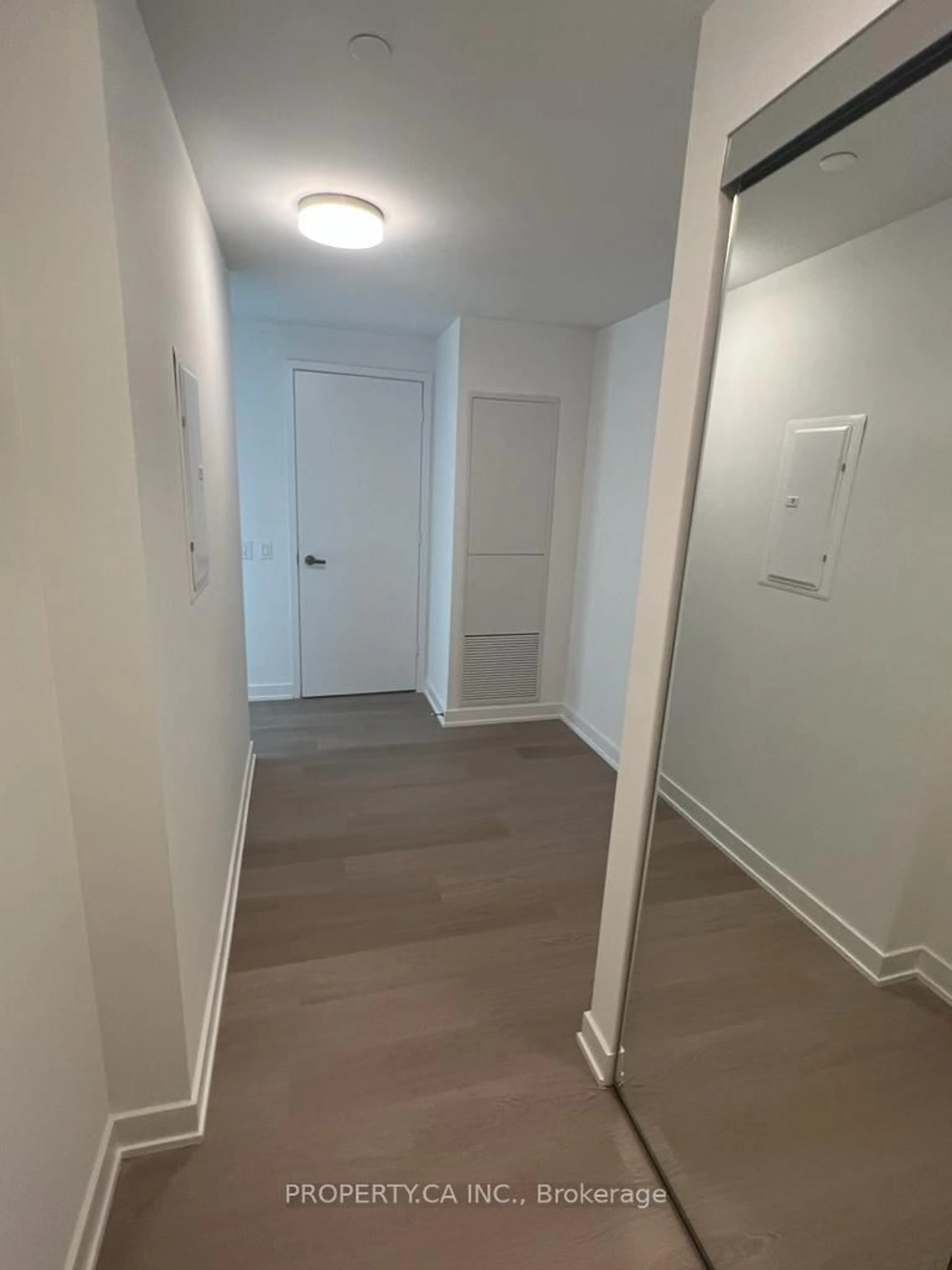 A pic of a room for 3883 Quartz Rd #2401, Mississauga Ontario L5B 0M4