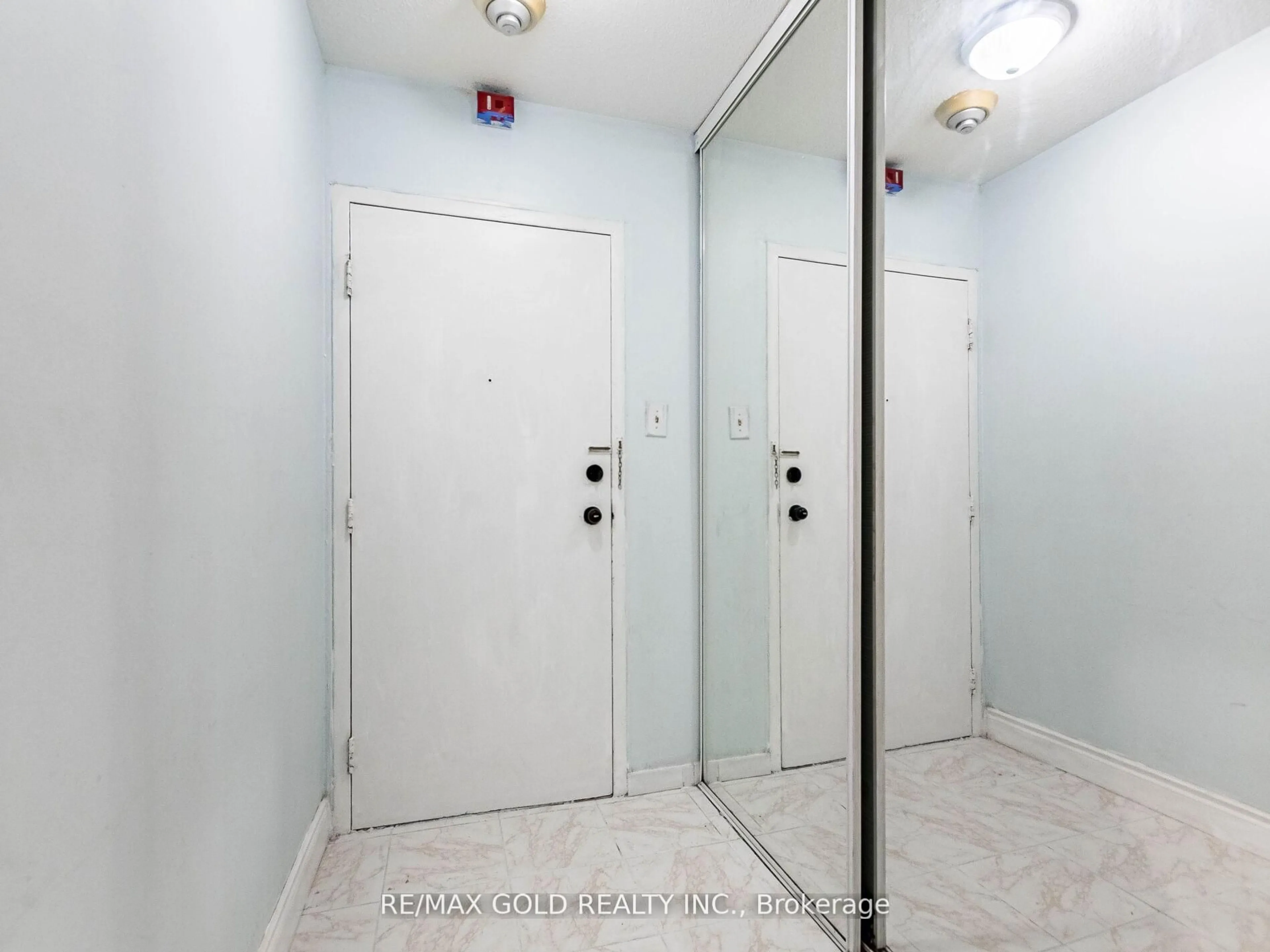 Unknown for 3555 Derry Rd #104, Mississauga Ontario L4T 1B2