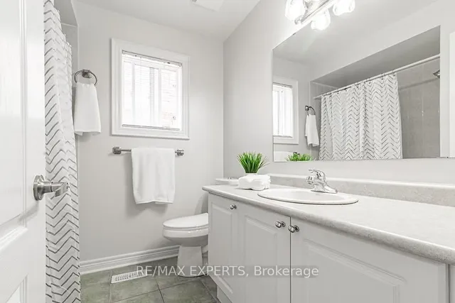Additional property image - 19 Sandway Dr