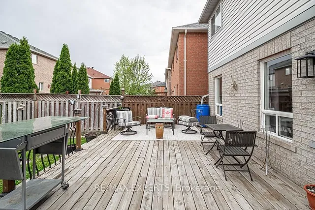Additional property image - 19 Sandway Dr