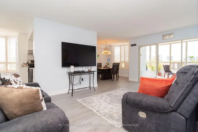 Additional property image - 20 Cherrytree Dr Unit 304