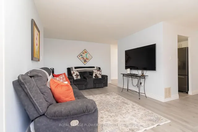 Additional property image - 20 Cherrytree Dr Unit 304