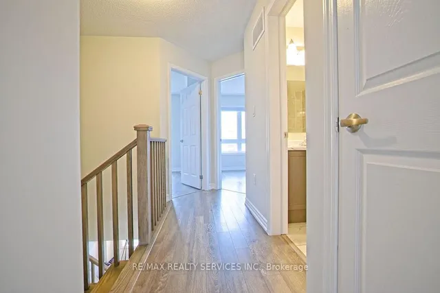 Additional property image - 284 Lagerfeld Dr