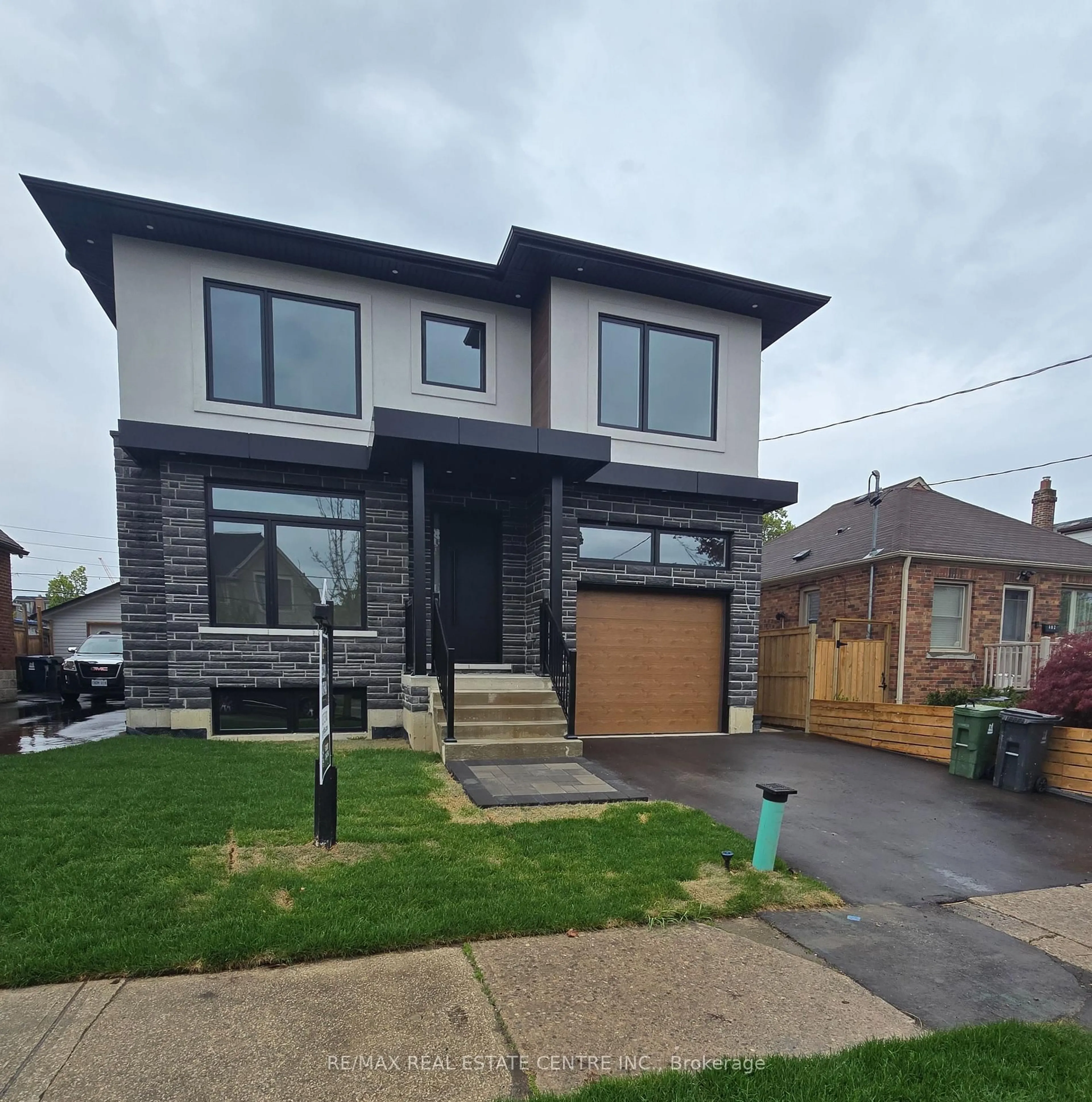 Home with brick exterior material, street for 404 Melrose St, Toronto Ontario M8Z 1H1