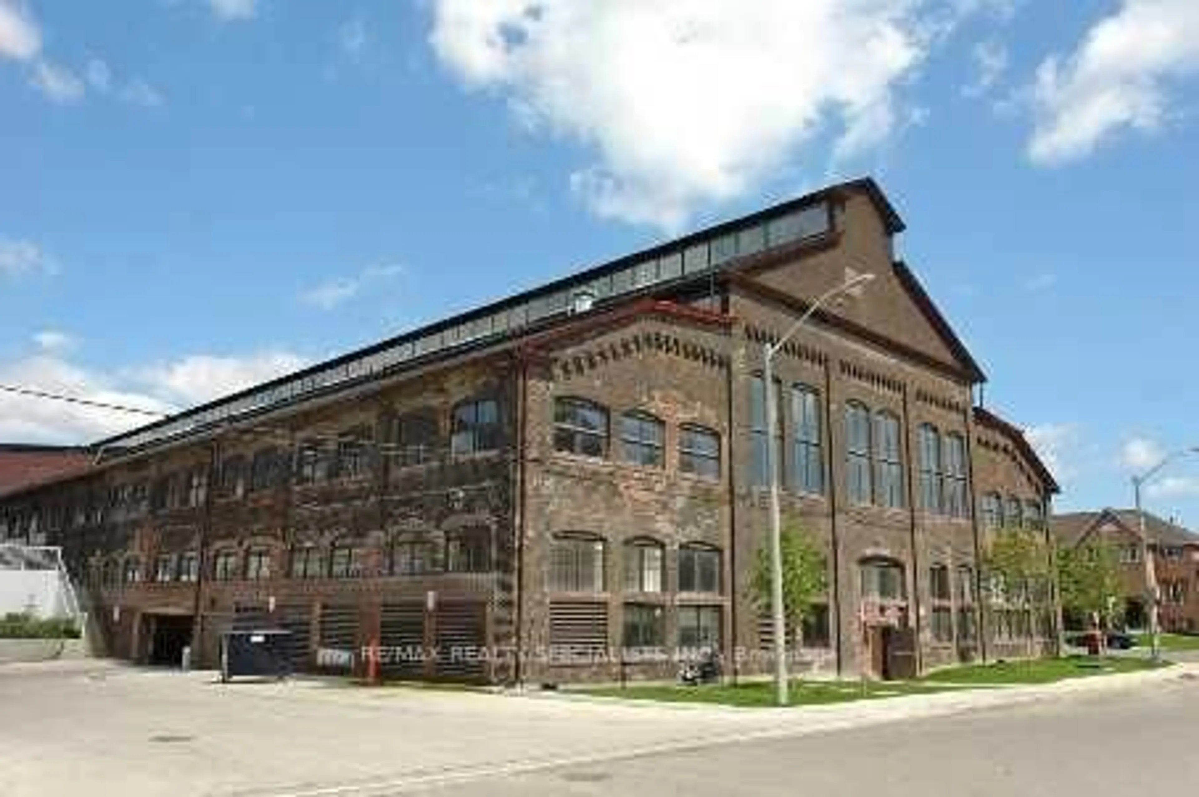 Unknown for 1100 Lansdowne Ave #201, Toronto Ontario M6H 4K1