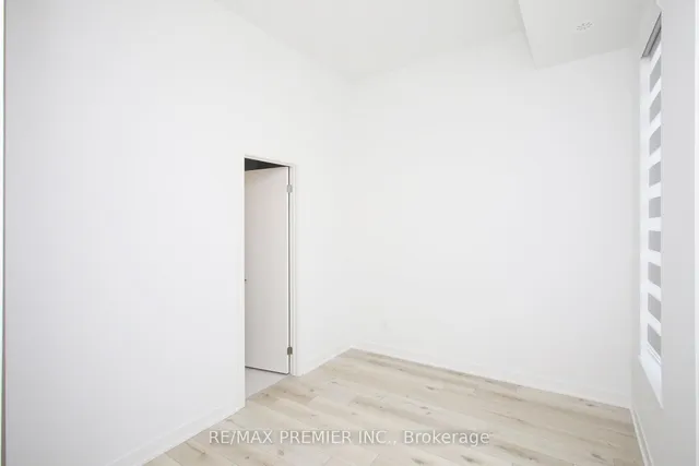 Additional property image - 3020 Trailside Dr Unit 135