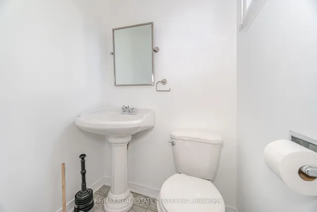 Additional property image - 122 Moregate Cres