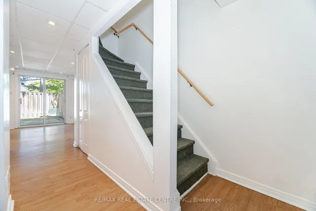 Additional property image - 122 Moregate Cres