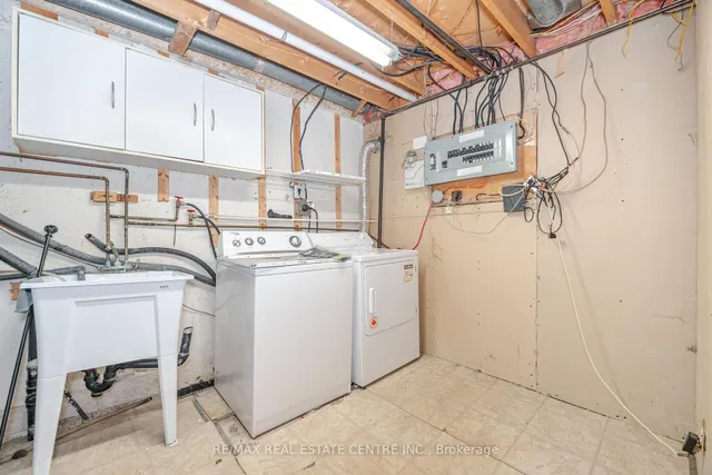 Additional property image - 122 Moregate Cres
