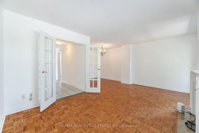 Additional property image - 122 Moregate Cres