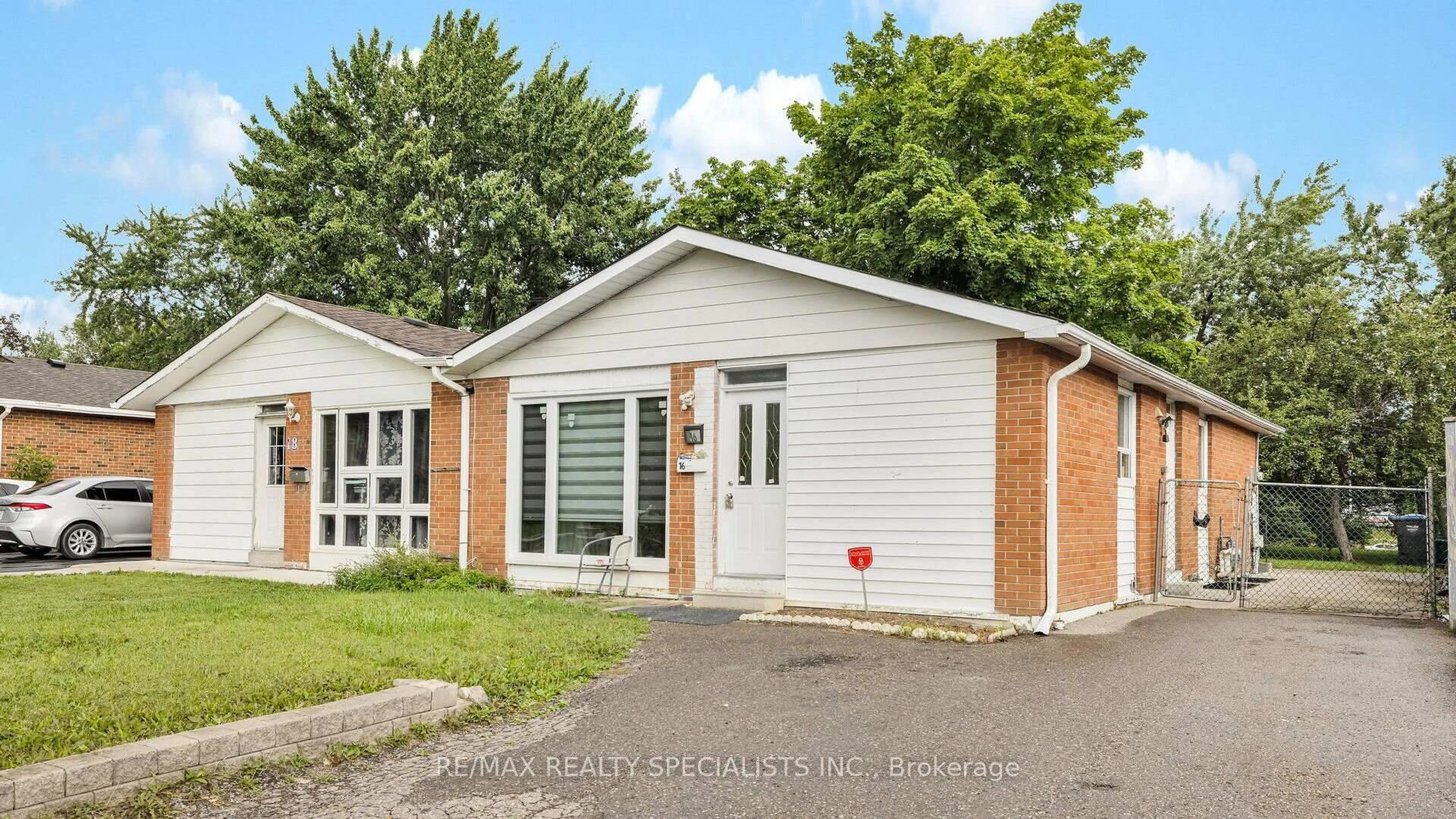 Home with brick exterior material, street for 16 Drake Blvd, Brampton Ontario L6T 3K9