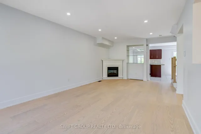 Additional property image - 2569 Gill Cres