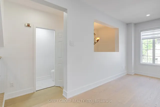 Additional property image - 2569 Gill Cres