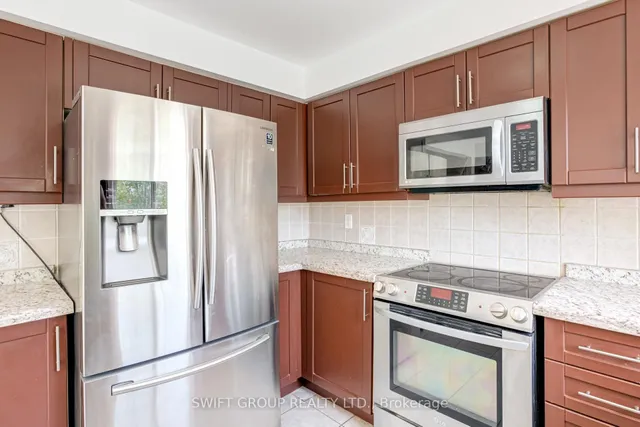 Additional property image - 2569 Gill Cres