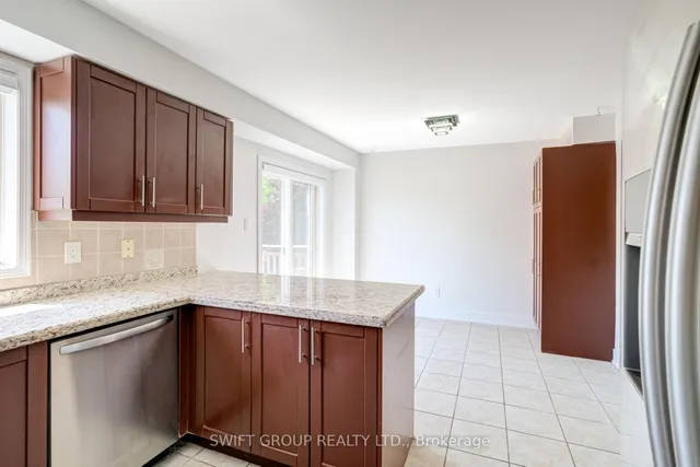 Additional property image - 2569 Gill Cres