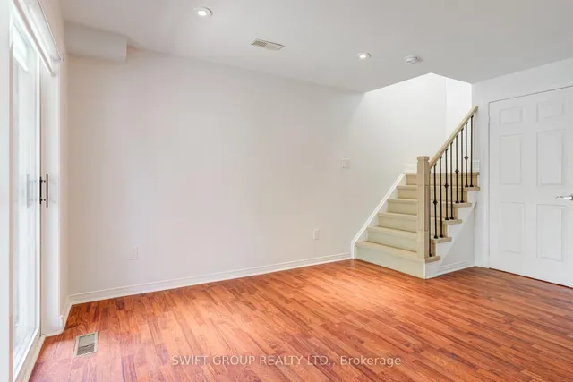 Additional property image - 2569 Gill Cres