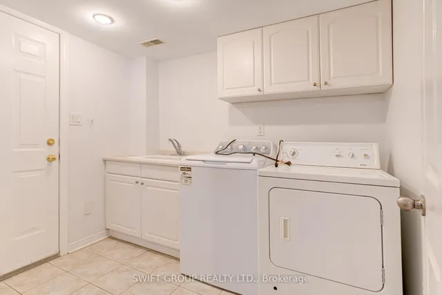 Additional property image - 2569 Gill Cres