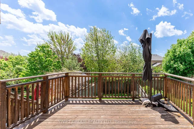 Additional property image - 2569 Gill Cres