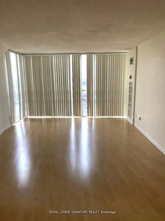 Additional property image - 50 Eglinton Ave Unit 1010