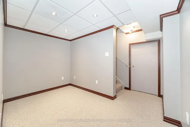 Additional property image - 845 Mckay Cres
