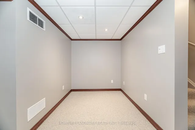 Additional property image - 845 Mckay Cres