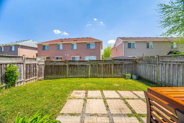 Additional property image - 845 Mckay Cres
