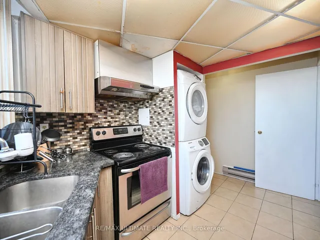 Additional property image - 3700 Kaneff Cres Unit 2101