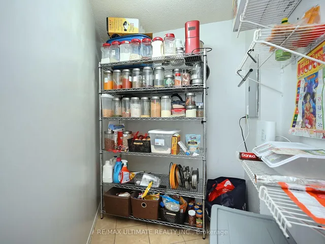 Additional property image - 3700 Kaneff Cres Unit 2101