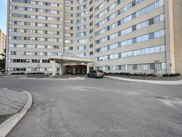 Additional property image - 3700 Kaneff Cres Unit 2101