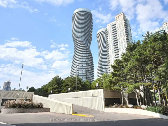 Additional property image - 3700 Kaneff Cres Unit 2101