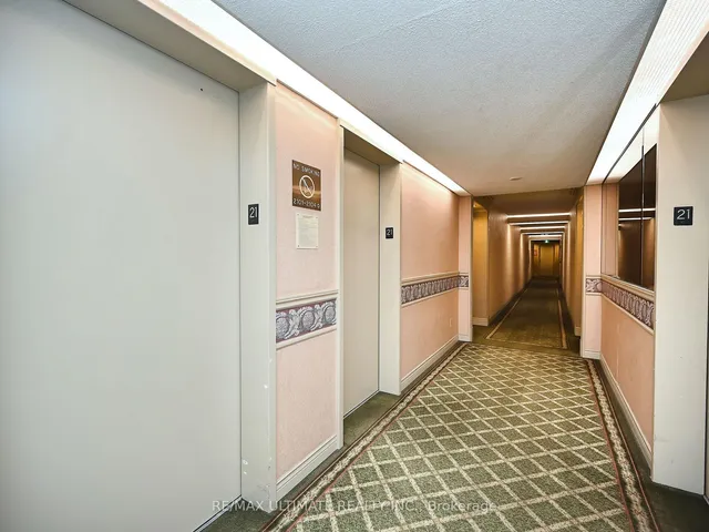 Additional property image - 3700 Kaneff Cres Unit 2101