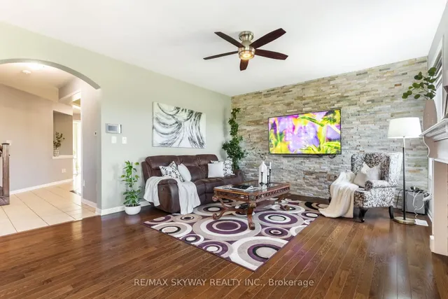 Additional property image - 20 Miracle Tr