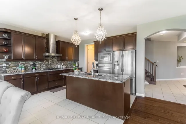Additional property image - 20 Miracle Tr