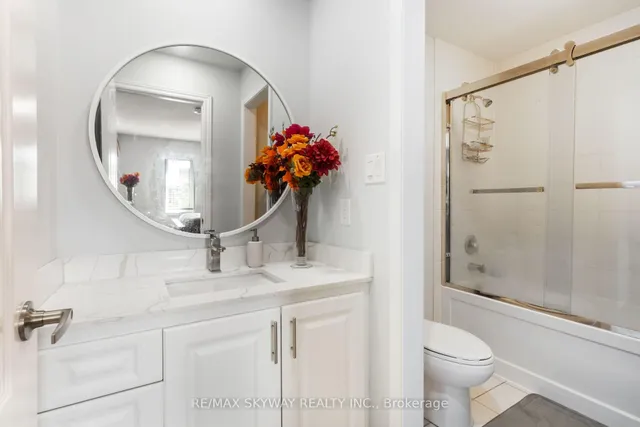 Additional property image - 20 Miracle Tr