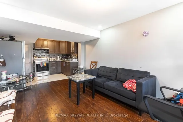 Additional property image - 20 Miracle Tr