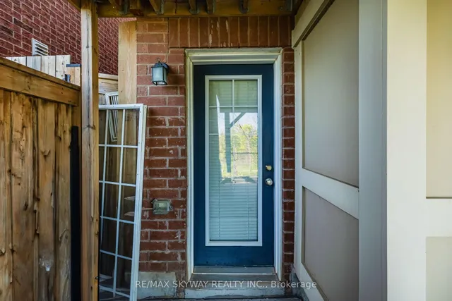 Additional property image - 20 Miracle Tr
