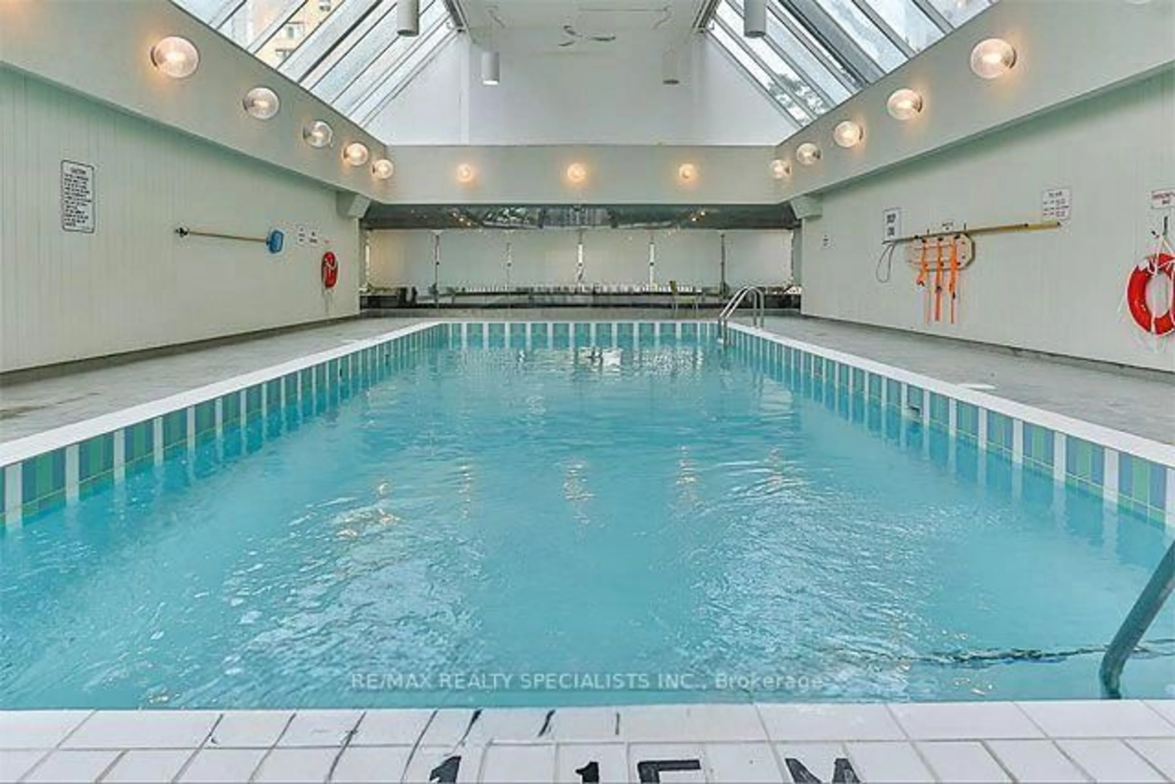 Pool for 335 Webb Dr #1107, Mississauga Ontario L5B 4A1