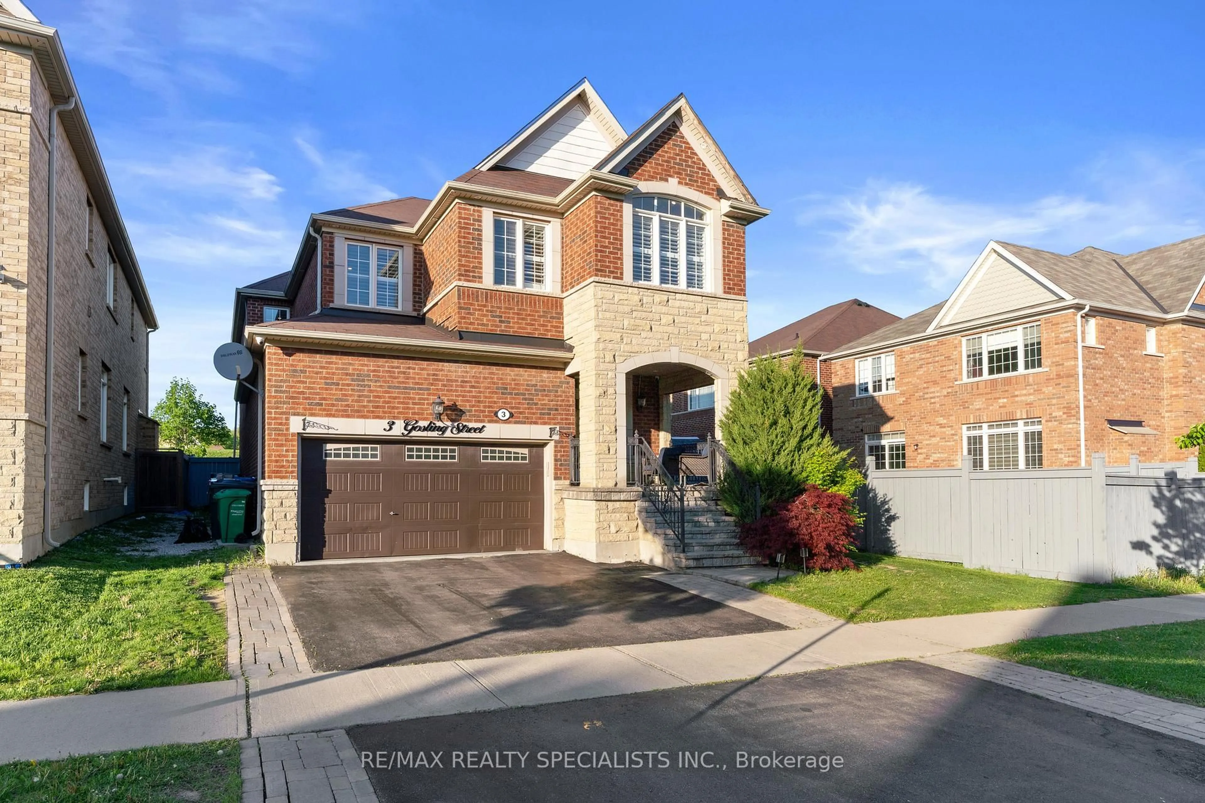 Home with brick exterior material, street for 3 Gosling St, Brampton Ontario L6A 1E2