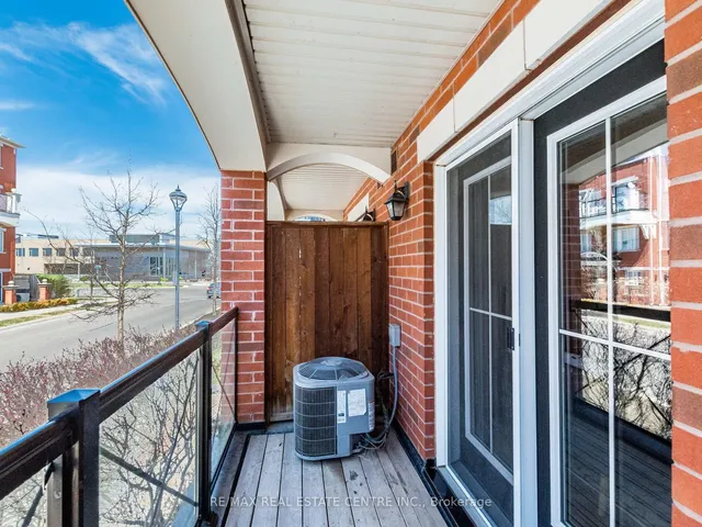Additional property image - 2460 Post Rd Unit 3