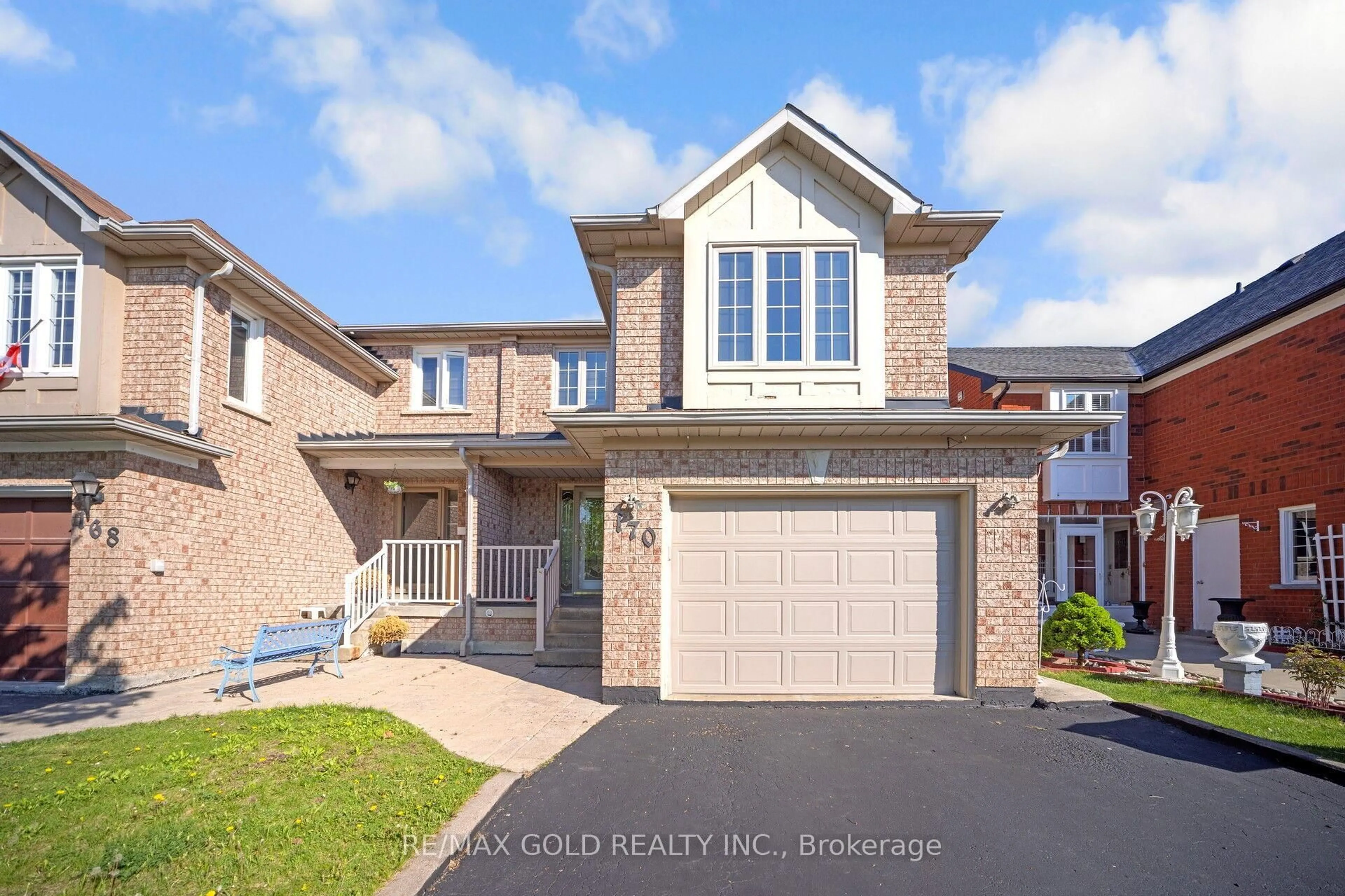 Home with brick exterior material, street for 170 Desert Sand Dr, Brampton Ontario L6R 1P8