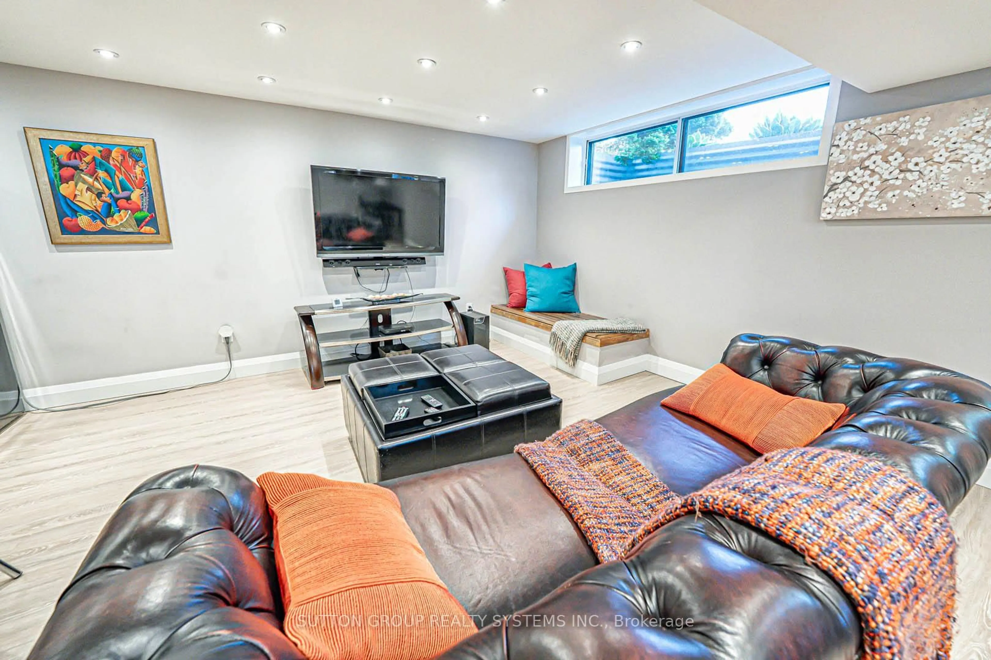 Home theater for 366 Renforth Dr, Toronto Ontario M9C 2L9