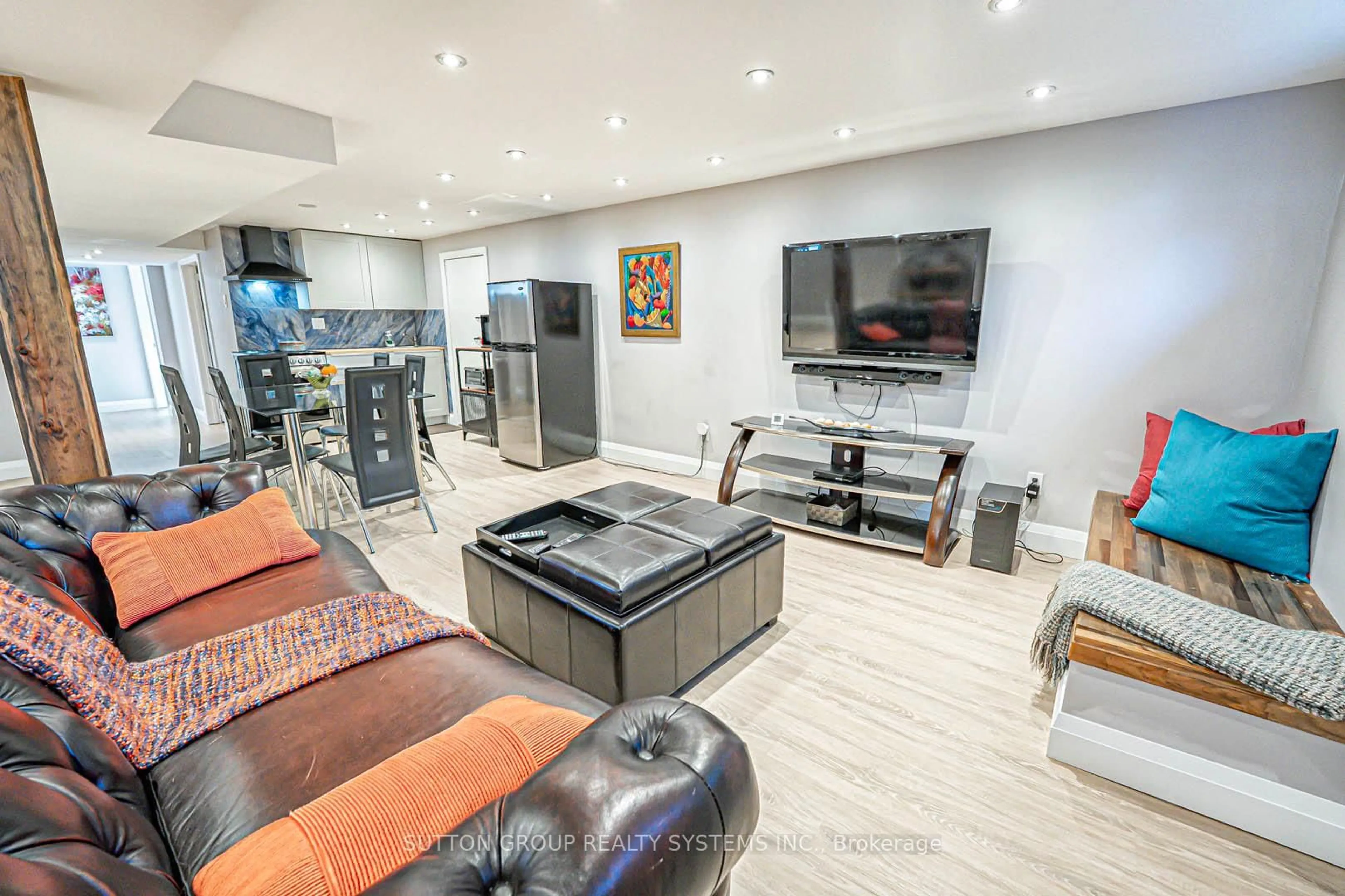 Home theater for 366 Renforth Dr, Toronto Ontario M9C 2L9