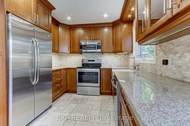 Additional property image - 470 Gowland Cres