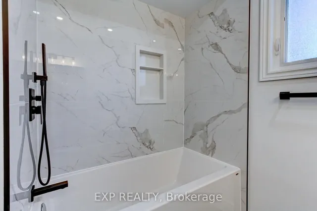 Additional property image - 470 Gowland Cres