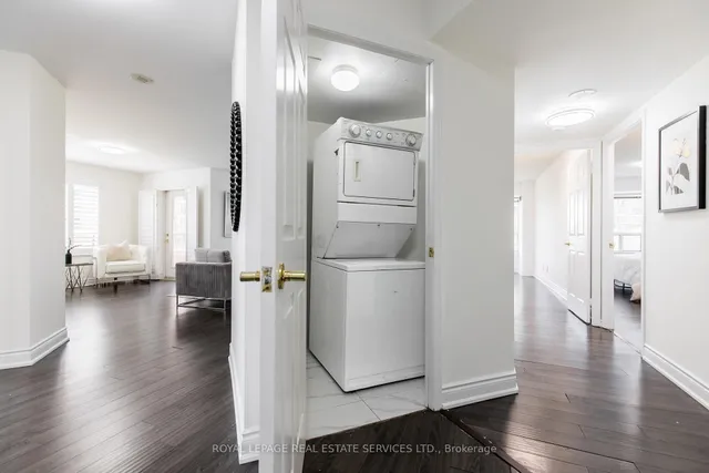 Additional property image - 25 Kingsbridge Garden Circ Unit 418