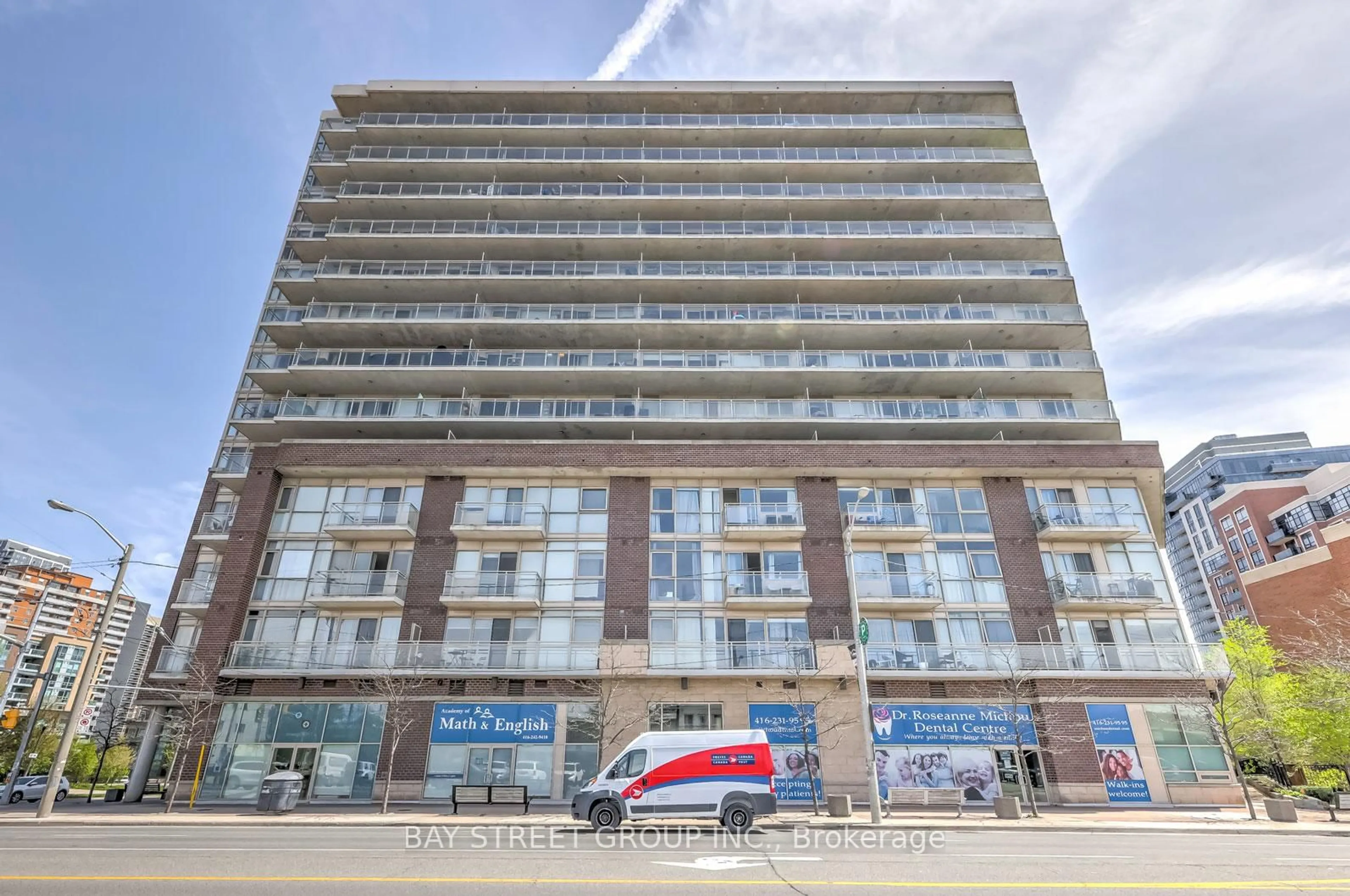 Unknown for 5101 Dundas St #604, Toronto Ontario M9A 1C1
